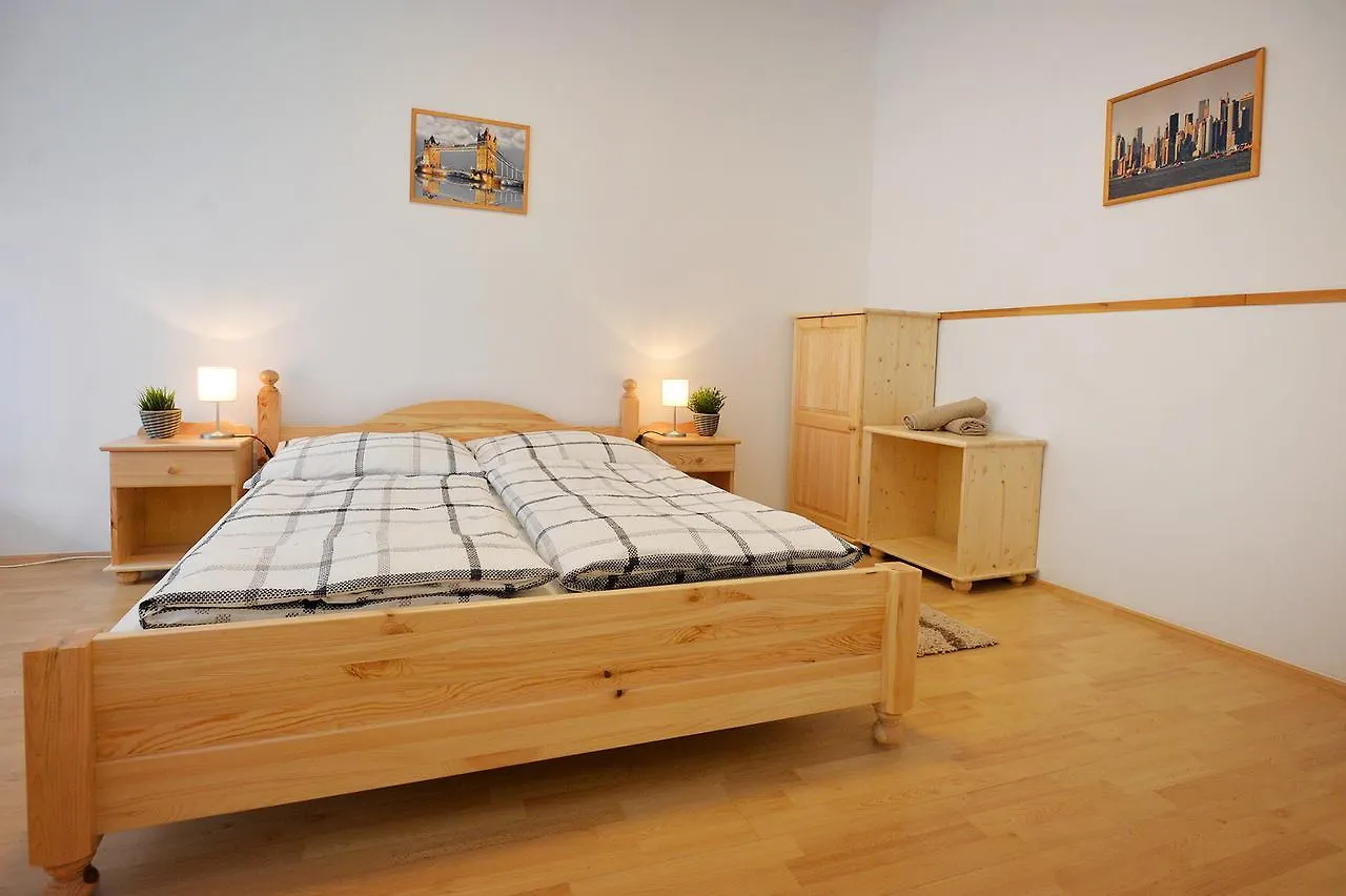 Fonix Panzio Hotel Eger Bed & Breakfast